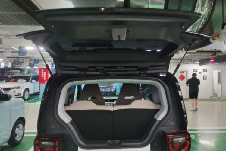 Used Chery QQ Ice Cream 2025 155km Sundae Edition Trunk