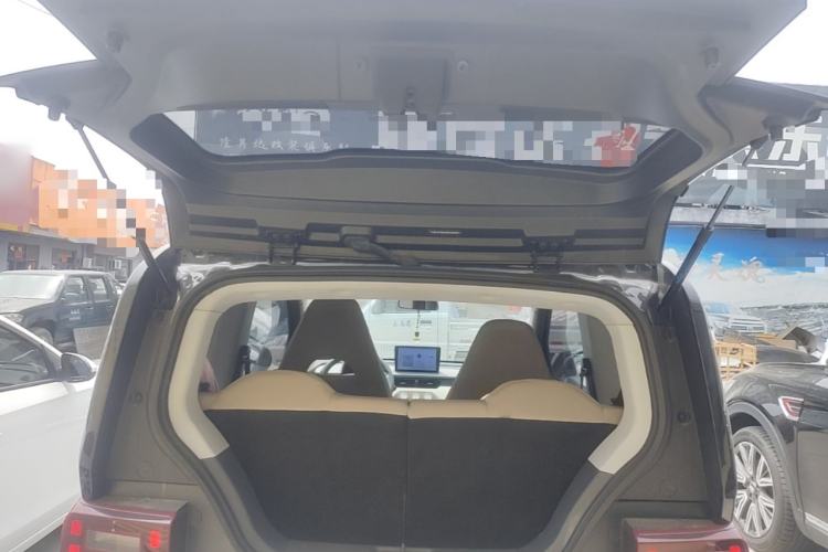 Used Chery QQ Ice Cream 2025 205km Qi Energy Version Trunk