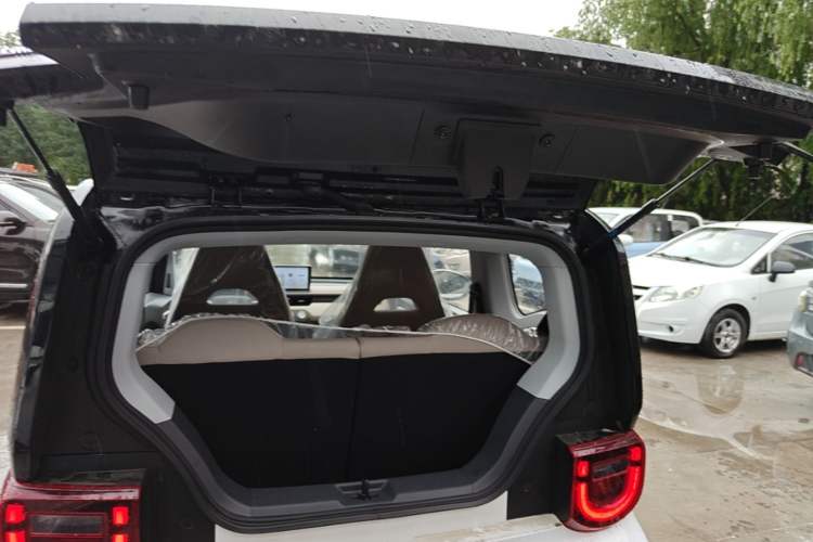 Used Chery QQ Ice Cream 2025 205km Qi Energy Version Trunk
