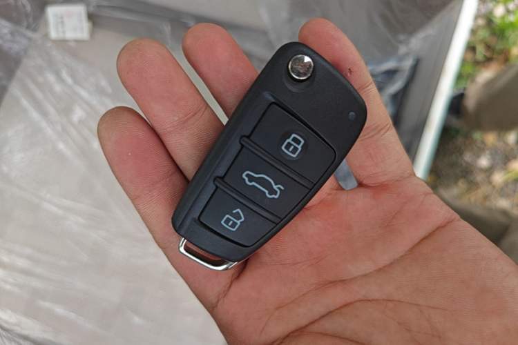 Used Chery QQ Ice Cream 2025 205km Qi Energy Version Vehicle Key