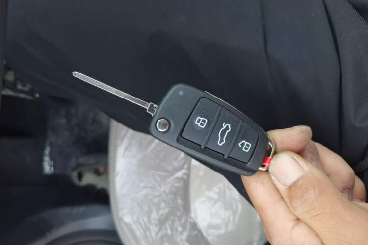 Used Chery QQ Ice Cream 2025 205km Qi Energy Version Vehicle Key