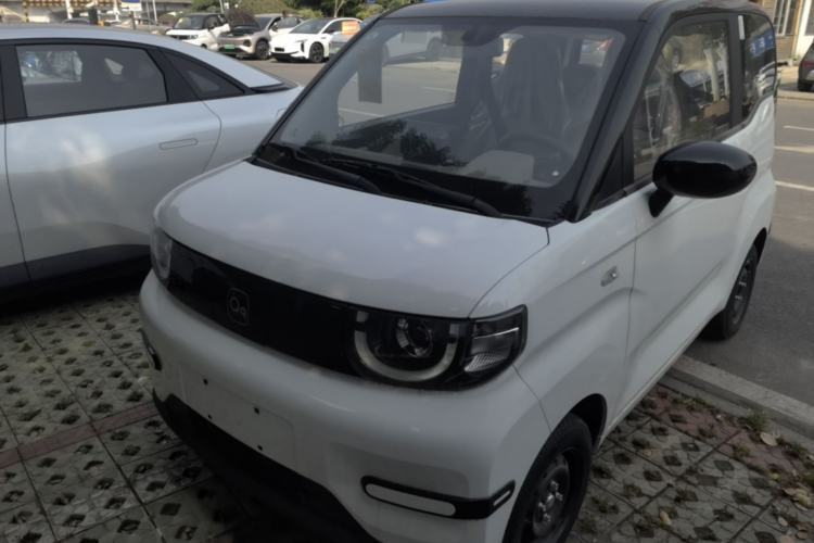 Used Chery QQ Ice Cream 2025 205km Qi Energy Version Guazi used car, China used car export, Used car for sale, Used cars, Cheapest cars for sale