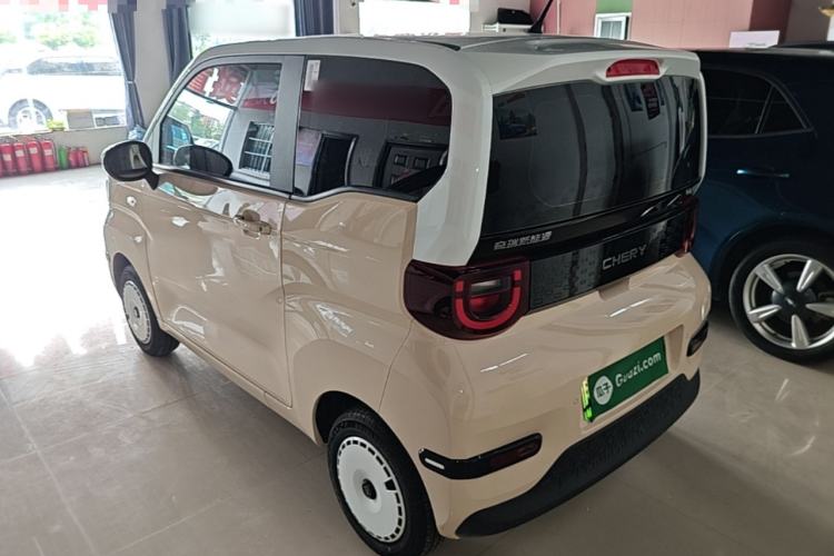 Used Chery QQ Ice Cream 2025 205km Qi Energy Version Exterior 2