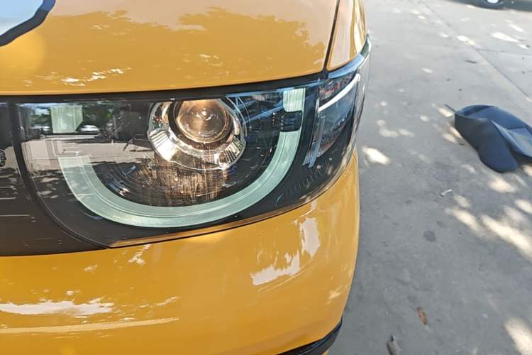 Used Chery QQ Ice Cream 2025 205km Qi Energy Version Left Front Headlight
