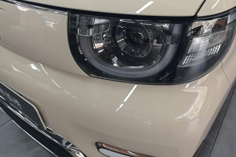 Used Chery QQ Ice Cream 2026 Model British Edition Left Front Headlight