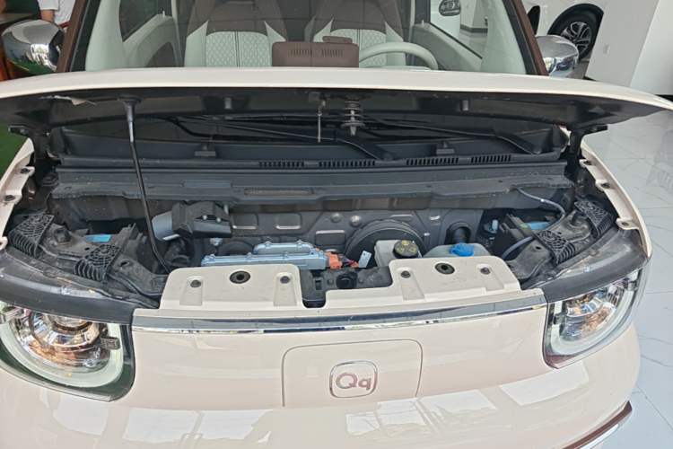 Used Chery QQ Ice Cream 2026 Model British Edition Engine Bay