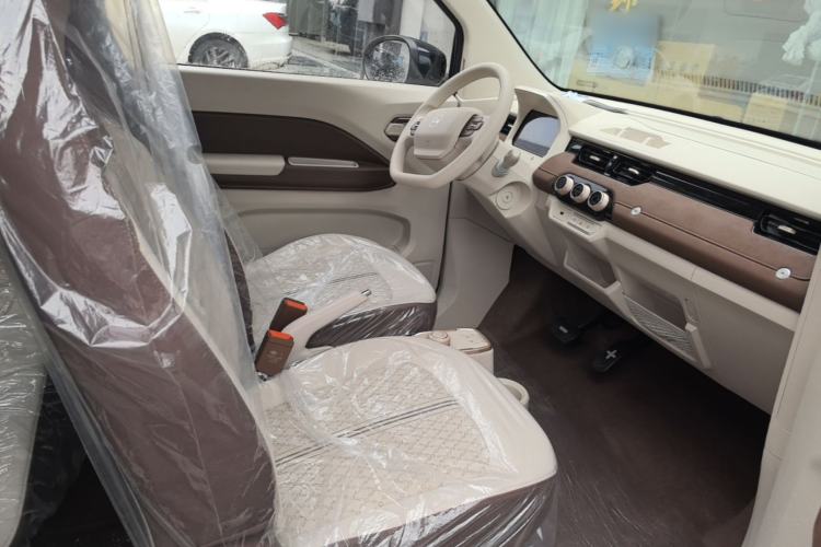 Used Chery QQ Ice Cream 2026 Model Sweet Fun Edition Right Front Seat