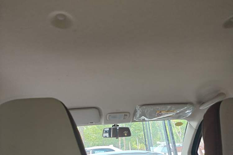 Used Chery QQ Ice Cream 2026 Model British Edition Headliner