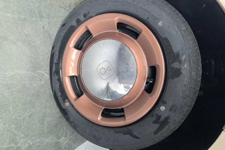 Used Chery QQ Ice Cream 2026 Model British Edition Left Front Wheel Hub
