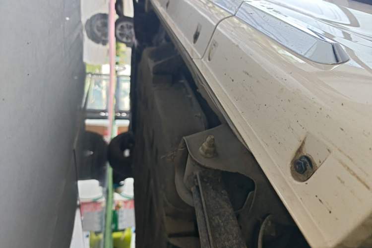 Used Chery QQ Ice Cream 2026 Model British Edition Left Side Sill