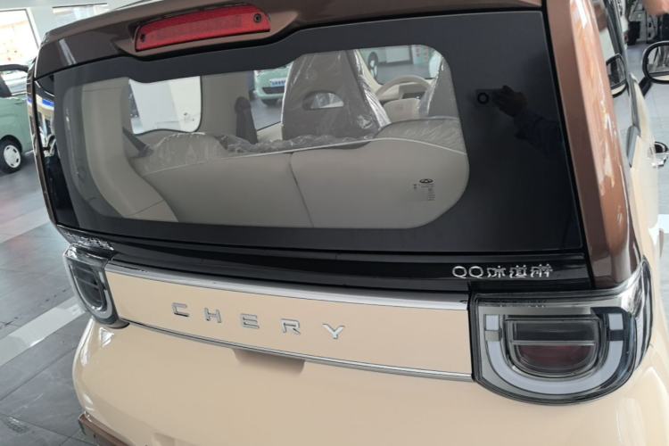 Used Chery QQ Ice Cream 2026 Model British Edition Rear