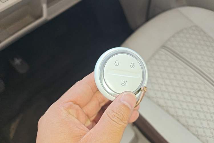 Used Chery QQ Ice Cream 2026 Model British Edition Vehicle Key