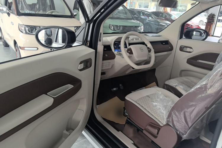 Used Chery QQ Ice Cream 2026 Model Sweet Fun Edition Driver Seat