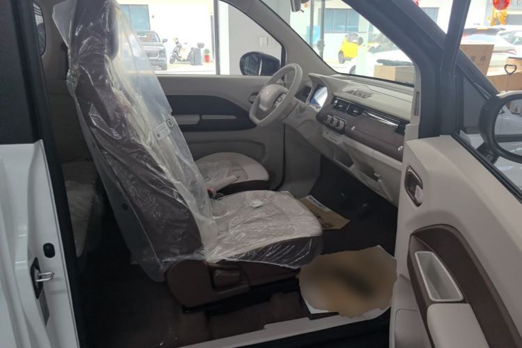 Used Chery QQ Ice Cream 2026 Model Sweet Fun Edition Right Front Seat