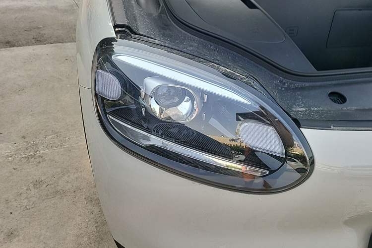 Used Chery QQ QQ3 EV 2026 Model 420 Passion Edition Right Front Headlight