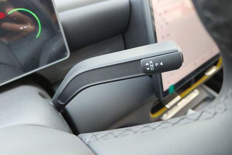 Used Chery QQ QQ3 EV 2026 Model 310 Passion Edition Gear Lever