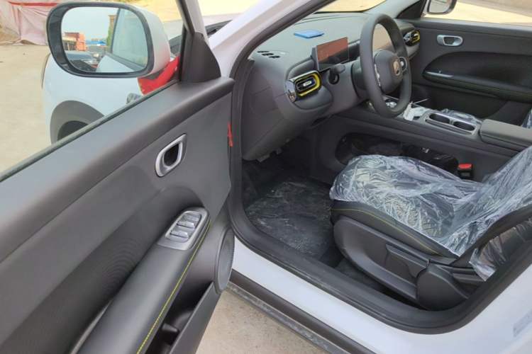 Used Chery QQ QQ3 EV 2026 Model 310 Passion Edition Driver Seat