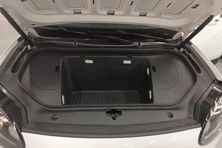 Used Chery QQ QQ3 EV 2026 Model 420 Sharing Edition Engine Bay