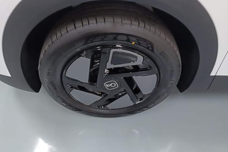 Used Chery QQ QQ3 EV 2026 Model 310 Sharing Edition Exterior 4