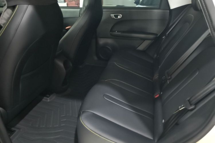 Used Chery QQ QQ3 EV 2026 Model 420 Passion Edition Left Rear Seat