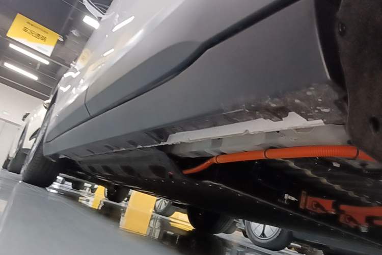 Used Chery QQ QQ3 EV 2026 Model 310 Sharing Edition Left Side Sill