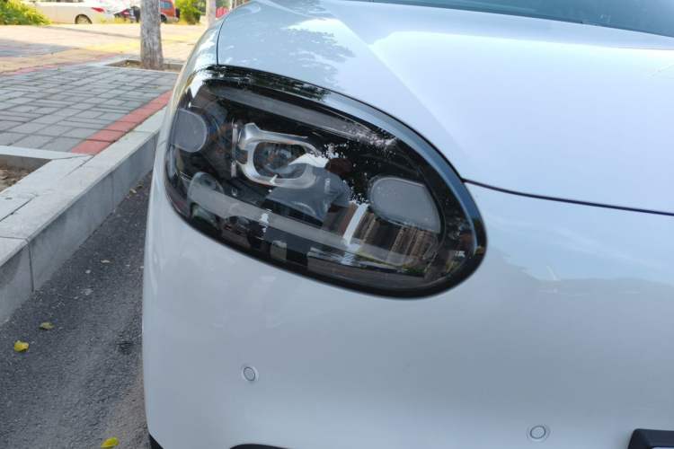 Used Chery QQ QQ3 EV 2026 Model 310 Sharing Edition Right Front Headlight