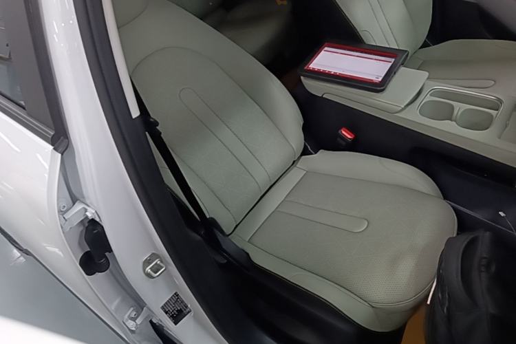 Used Chery QQ QQ3 EV 2026 Model 310 Sharing Edition Right Front Seat