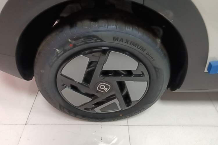 Used Chery QQ QQ3 EV 2026 Model 310 Sharing Edition Right Rear Wheel Hub