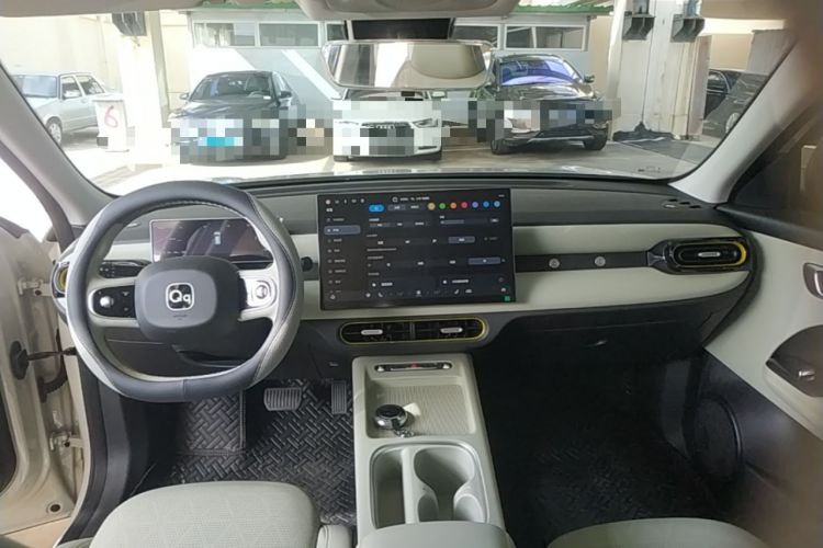 Used Chery QQ QQ3 EV 2026 Model 310 Sharing Edition Center Console
