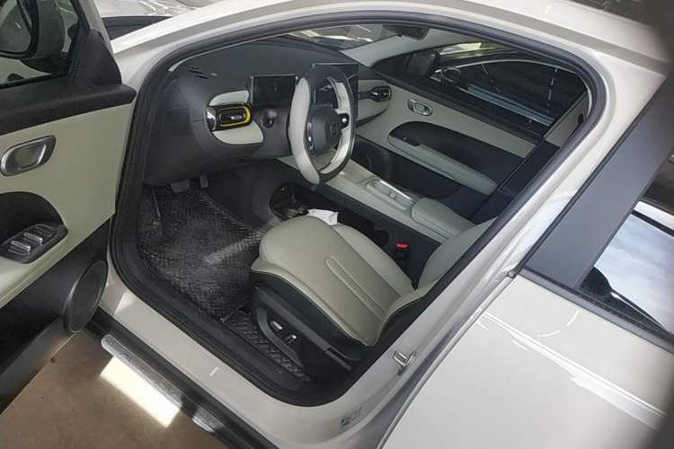 Used Chery QQ QQ3 EV 2026 Model 310 Sharing Edition Driver Seat
