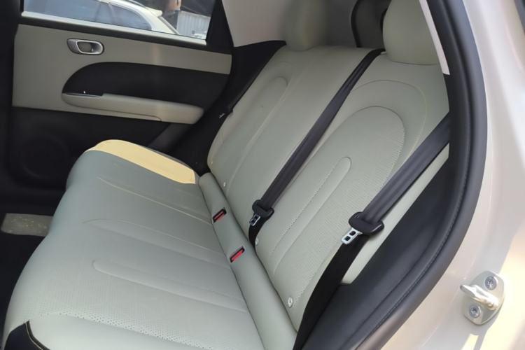 Used Chery QQ QQ3 EV 2026 Model 420 Sharing Edition Left Rear Seat