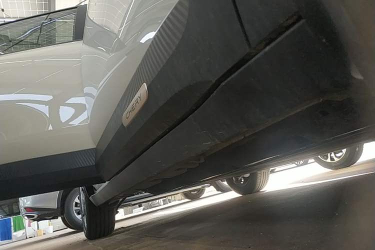 Used Chery QQ QQ3 EV 2026 Model 310 Sharing Edition Right Side Sill
