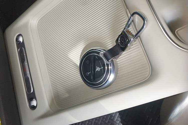 Used Chery QQ QQ3 EV 2026 Model 310 Sharing Edition Vehicle Key