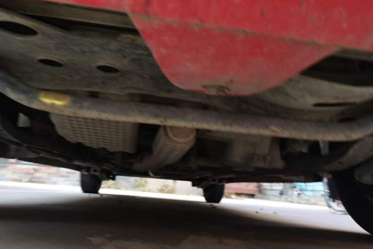 Used Chery QQ3 2012 Fashion Edition 1.0L Manual Champion Version Chassis Front