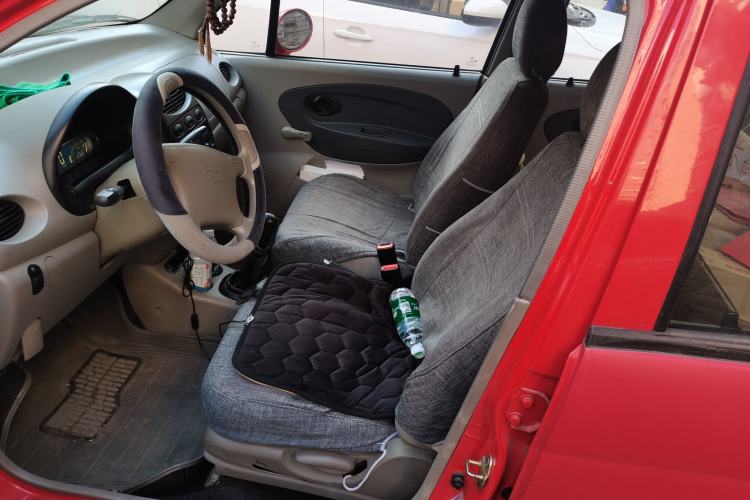 Used Chery QQ3 2012 Fashion Edition 1.0L Manual Champion Version Left Front Seat