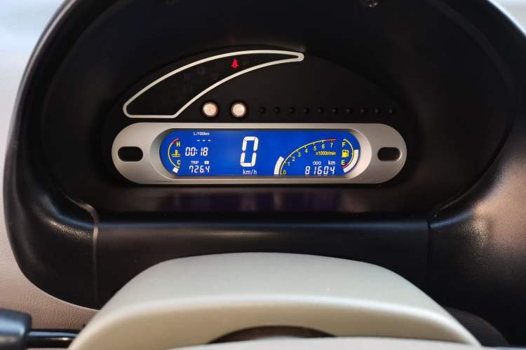 Used Chery QQ3 2012 Fashion Edition 1.0L Manual Champion Version Odometer Close Up