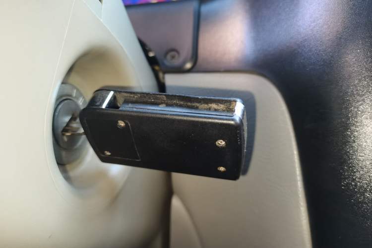 Used Chery QQ3 2012 Fashion Edition 1.0L Manual Champion Version Vehicle Key