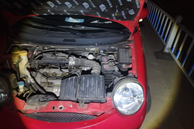 Used Chery QQ3 2009 0.8L Manual Start-Up Version Engine Bay Left