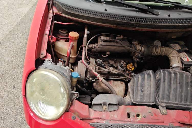 Used Chery QQ3 2009 0.8L Manual Start-Up Version Engine Bay Right