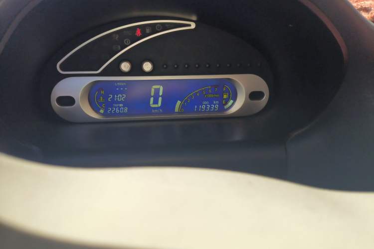 Used Chery QQ3 2009 0.8L Manual New Start Edition Odometer Close Up