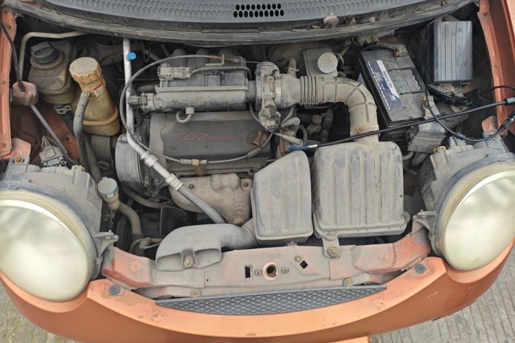 Used Chery QQ3 2011 0.8L Manual Champion Edition Engine Bay