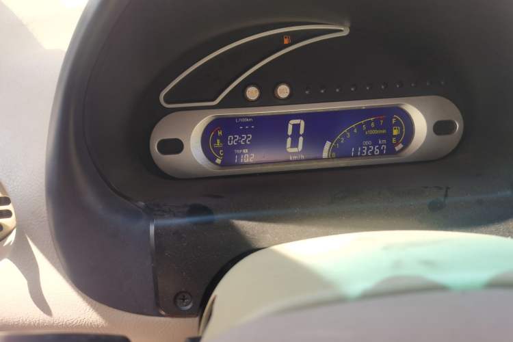 Used Chery QQ3 2011 1.0L Manual Start Edition Odometer Close Up