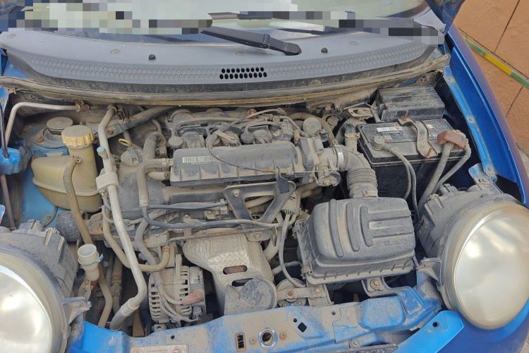 Used Chery QQ3 2012 Dream Edition 0.8L Manual – Dream Variant Engine Bay