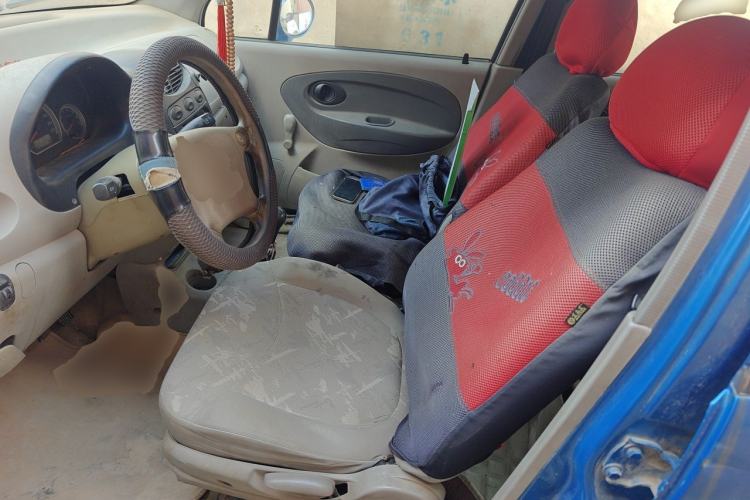 Used Chery QQ3 2012 Dream Edition 0.8L Manual – Dream Variant Left Front Seat