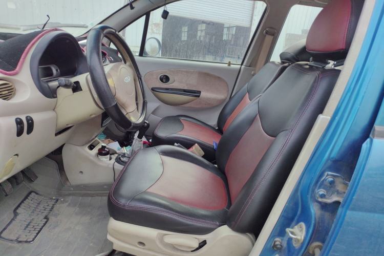 Used Chery QQ3 2012 Stylish Edition 1.0L Manual Start-Up Model Left Front Seat