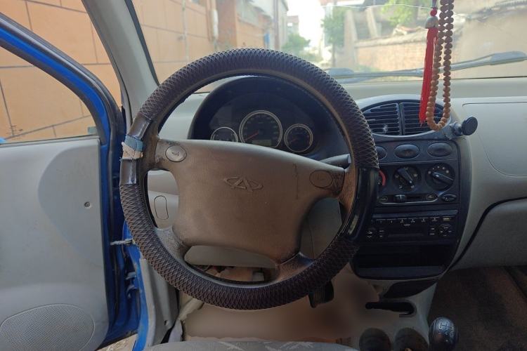 Used Chery QQ3 2012 Dream Edition 0.8L Manual – Dream Variant Steering Wheel