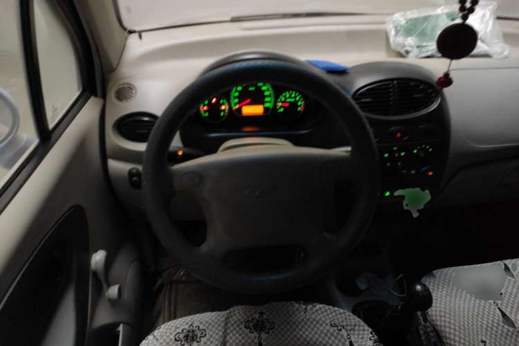 Used Chery QQ3 2012 Dream Edition 0.8L Manual – Dream Variant Steering Wheel
