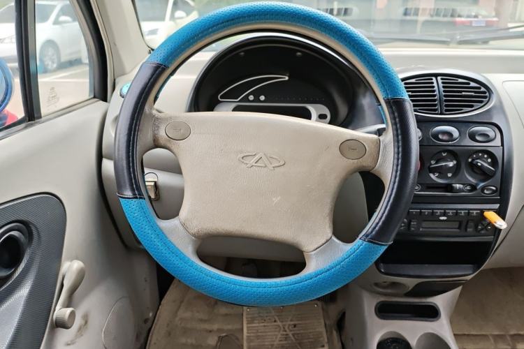 Used Chery QQ3 2012 Fashion Edition 1.0L Manual Champion Version Steering Wheel