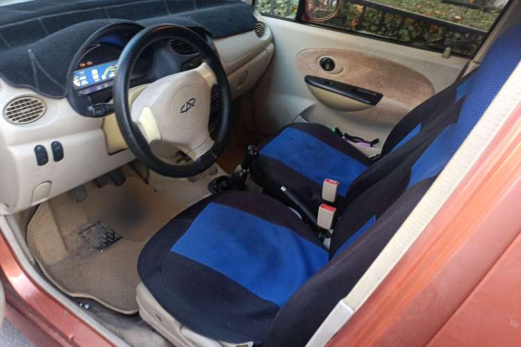 Used Chery QQ3 2012 Stylish Edition 1.0L Manual Start-Up Model Driver Seat