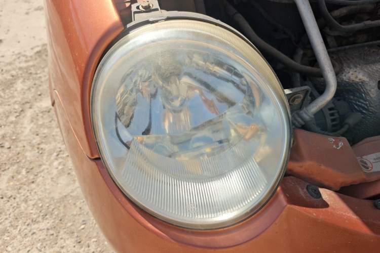 Used Chery QQ3 2012 Stylish Edition 1.0L Manual Start-Up Model Right Front Headlight